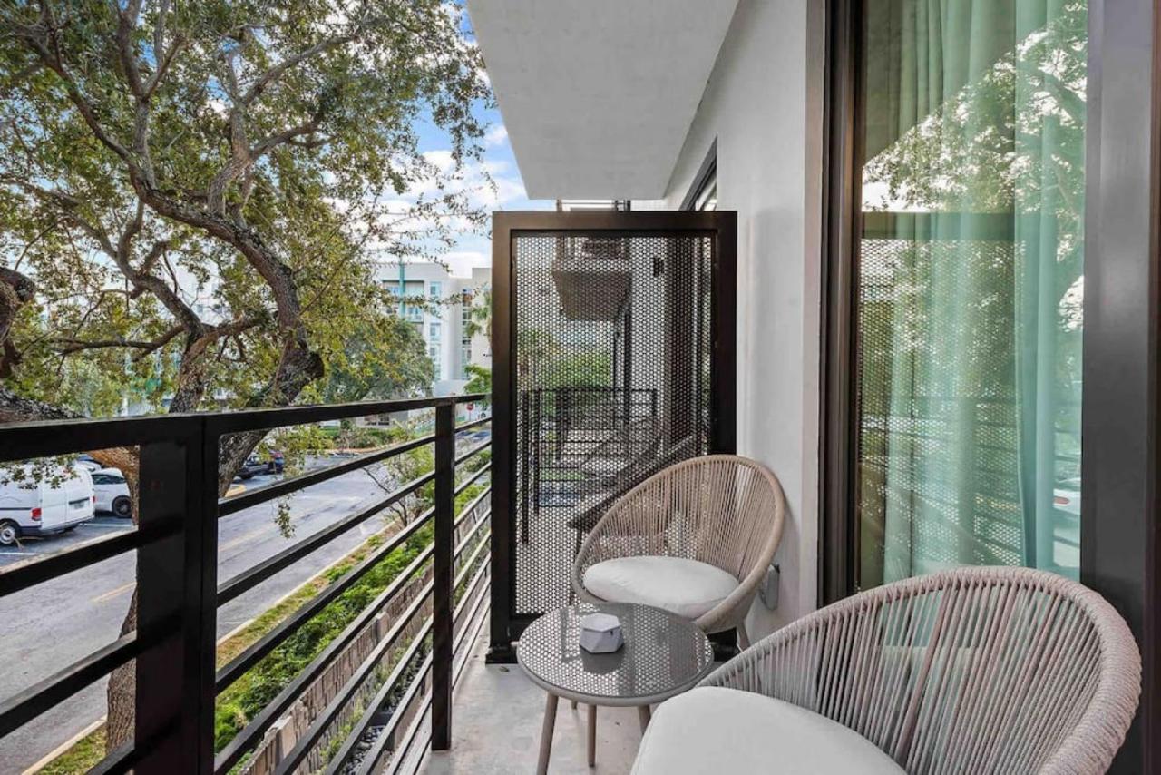 Pretty Rola 202 Modern Industrial Apt W King Bed Fort Lauderdale Dış mekan fotoğraf